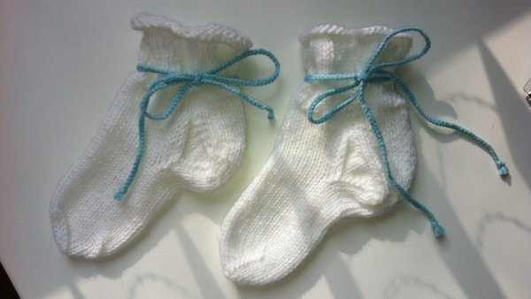 1 Paar Kinder-Socken "JUST WHITE" Gr. 24/25