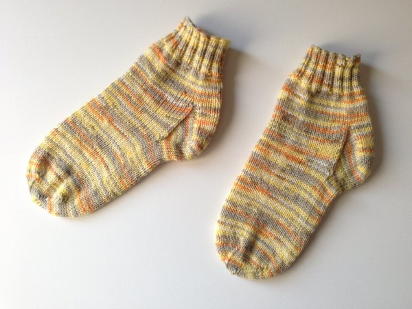 1 Paar Kinder-Socken "SPORTY GELB-GRAU"  Gr. 32