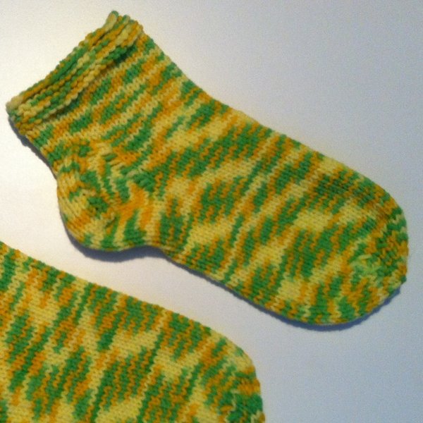 1 Paar Socken "GRÜN-GELB"  Gr. 38
